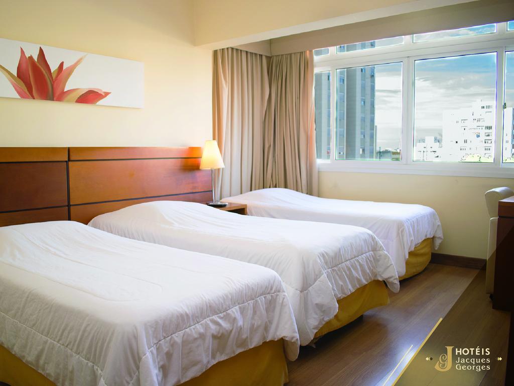 Hotel Jacques Georges Business Pelotas Esterno foto