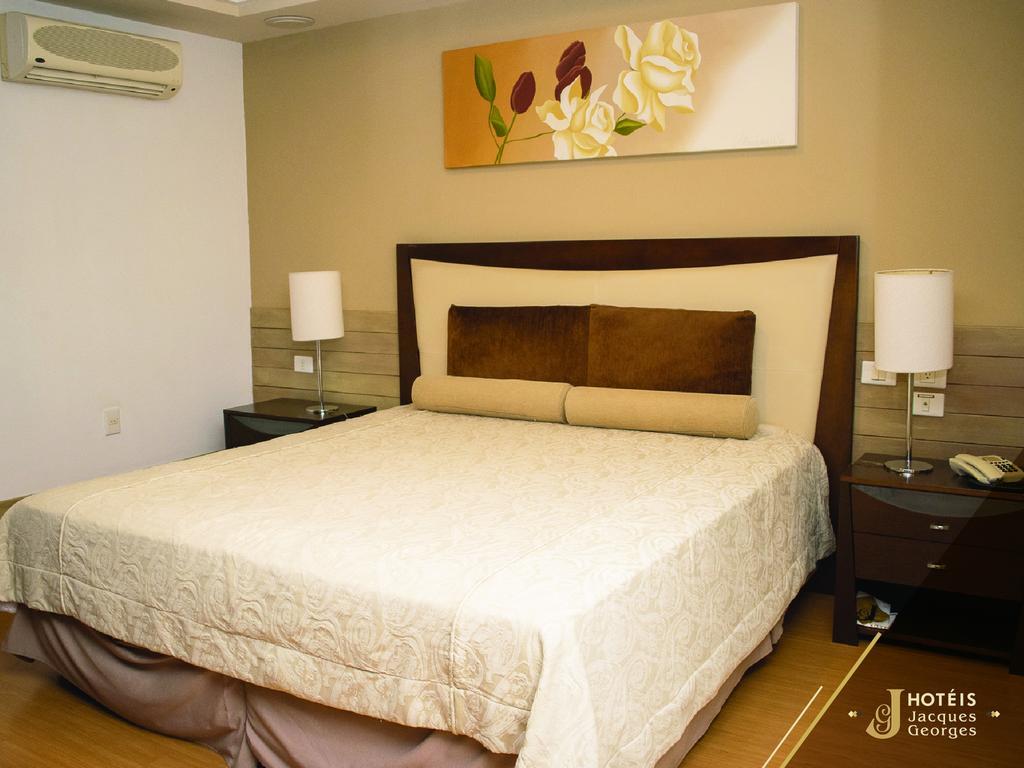 Hotel Jacques Georges Business Pelotas Esterno foto